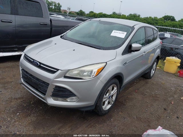 1FMCU0GX8EUA53657 Ford ESCAPE SE