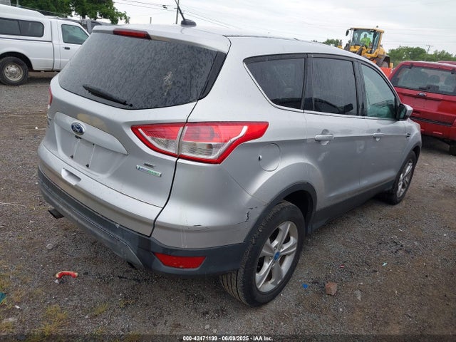 1FMCU0GX8EUA53657 Ford ESCAPE SE