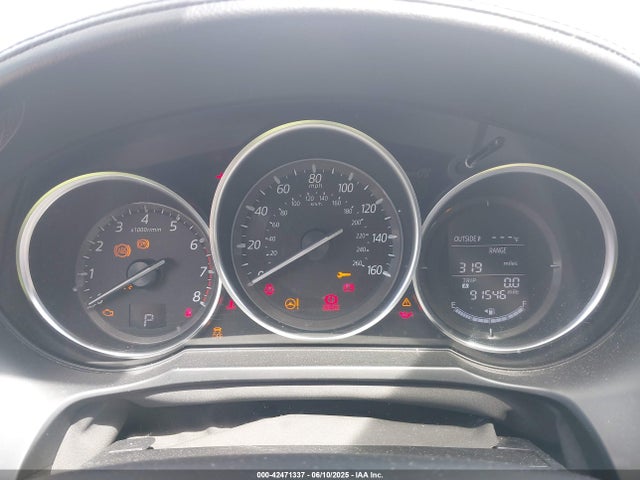 JM1GJ1U59G1415636 Mazda py