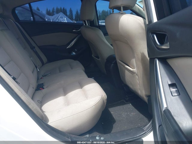 JM1GJ1U59G1415636 Mazda py