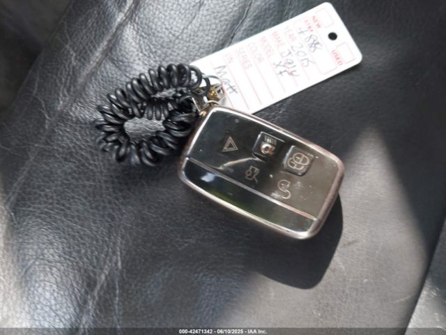 2015 JAGUAR XF SAJWA0FS7FPU73122 Photo 10