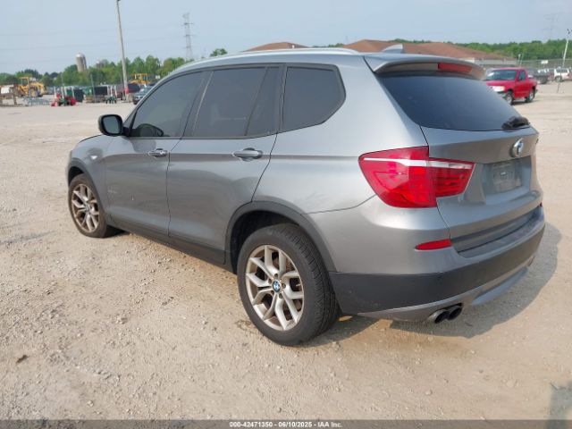 2011 BMW X3 5UXWX7C55BL731612 Photo 2