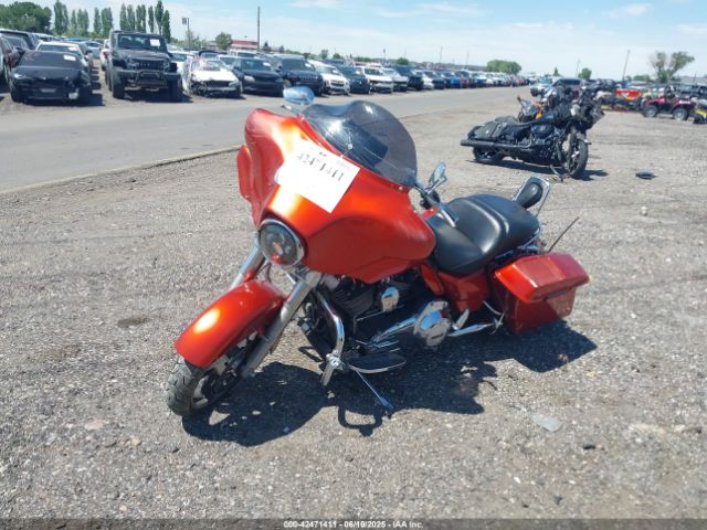 2011 HARLEY-DAVIDSON FLHX 1HD1KBM13BB617086 Photo 1