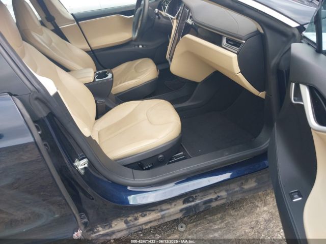2014 TESLA MODEL S 5YJSA1H17EFP33860 Photo 4
