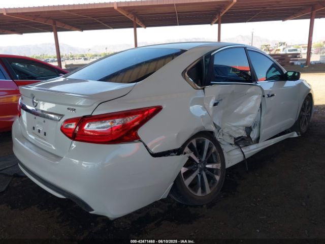 1N4AL3AP7GC194064 Nissan 2016