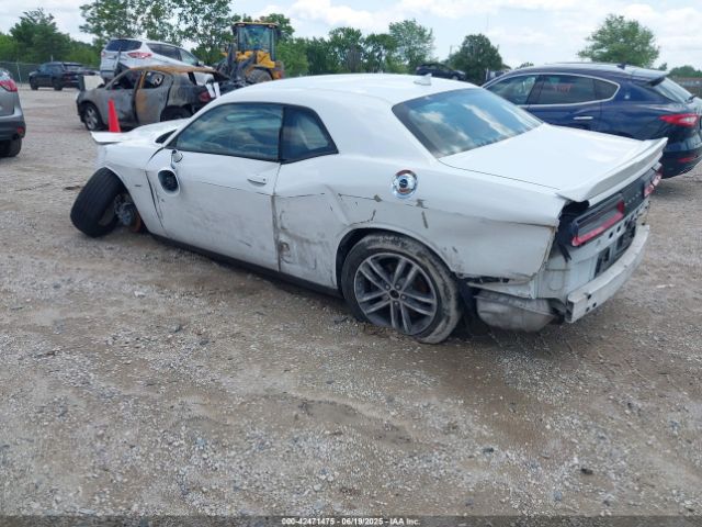 2018 DODGE CHALLENGER 2C3CDZGG7JH215630 Photo 2