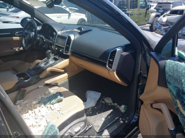 WP1AA2A26GLA10262 Porsche Cayenne