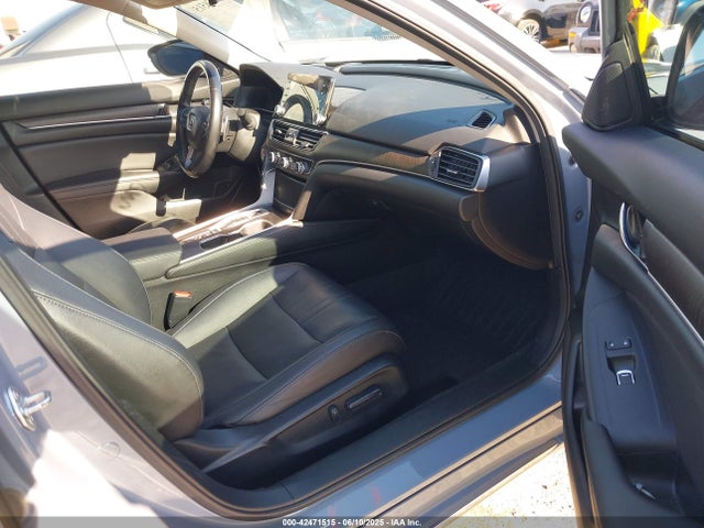 1HGCV3F92MA005613 Honda lfb2