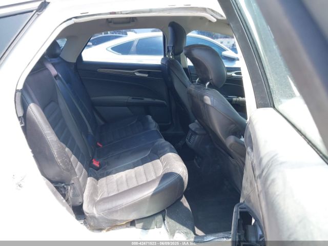 3FA6P0PU9ER129415 Ford Fusion Energi Se Luxury
