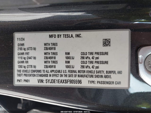 2025 TESLA MODEL 3 5YJ3E1EAXSF905596 Photo 8