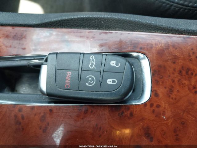 2014 CHRYSLER 300 2C3CCAAG4EH141716 Photo 10