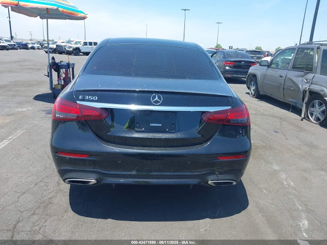 W1KZF8DBXMA976924 Mercedes-Benz m264