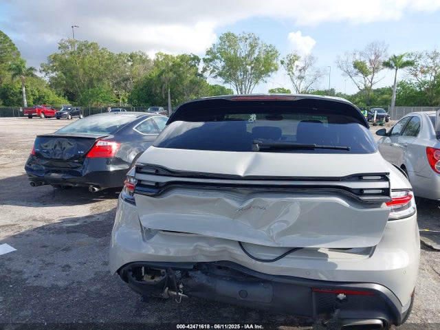 Porsche Macan 2024 WP1AA2A51RLB04370 Image 17