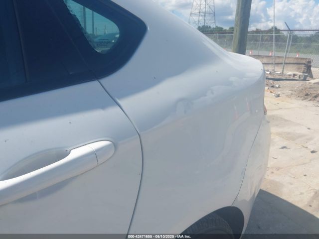 1C3CDFAA5FD243756 Dodge DART SE