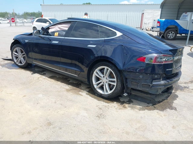 Tesla MODEL S 2014 5YJSA1H19EFP40275 Image 3