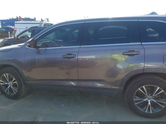 5TDZZRFH6KS311902 Toyota Highlander Le Plus