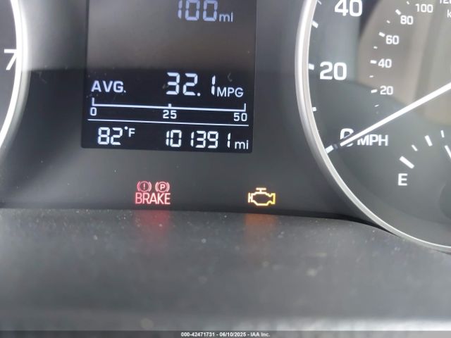 5NPD84LF4HH033583 Hyundai ELANTRA SE