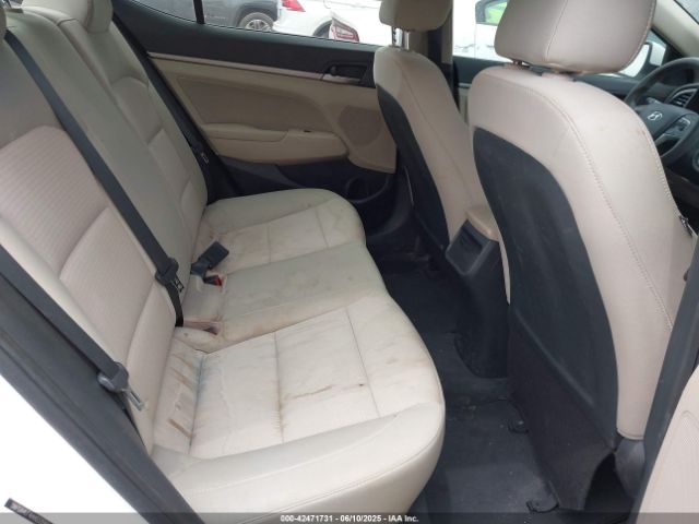 5NPD84LF4HH033583 Hyundai ELANTRA SE