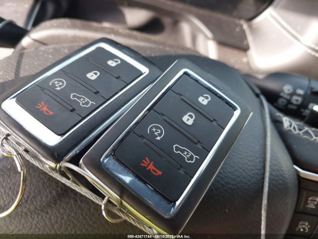 1C4RJGBG2PC502847 Jeep Grand Cherokee Limited 4x2