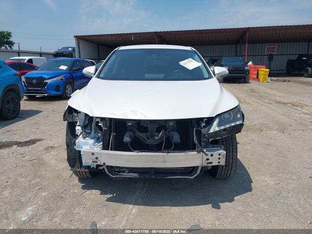 2T2BZMCA7HC103598 Lexus 2017