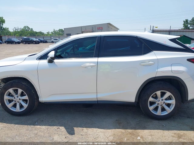 2T2BZMCA7HC103598 Lexus 2017