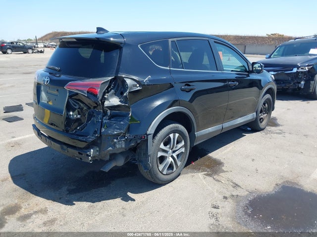 Toyota 2ar-fe 2018 2T3ZFREV8JW437238 Image 4
