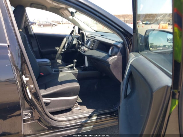 Toyota 2ar-fe 2018 2T3ZFREV8JW437238 Image 5