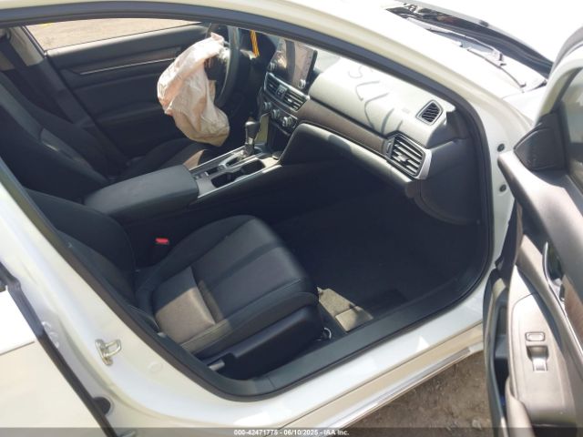 2019 HONDA ACCORD 1HGCV1F48KA162147 Photo 4
