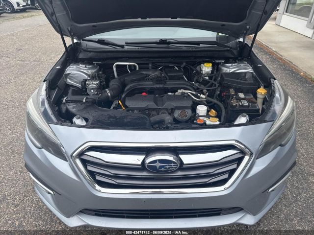 4S3BNAF67K3027967 Subaru Legacy 2.5i Premium