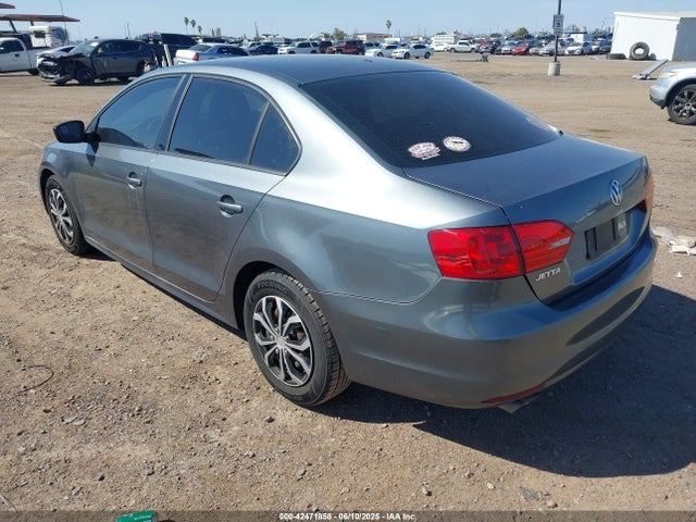 3VW2K7AJXEM256425 Volkswagen Jetta