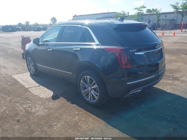 2025 CADILLAC XT5 1GYKNDR46SZ122958 Photo 2