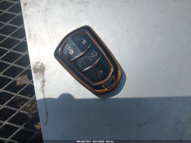 42471871 :رقم المزاد ، 1GYKNDRS9MZ183772 vin ، 2021 Cadillac Xt5 Awd Premium Luxury مزاد بيع