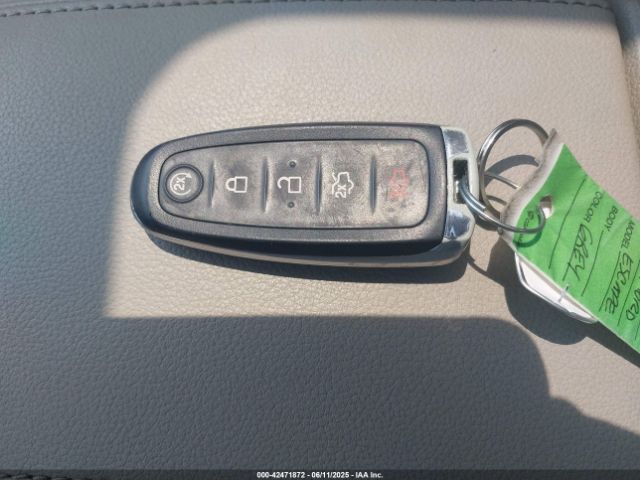 2016 FORD ESCAPE 1FMCU9J92GUA27797 Photo 10