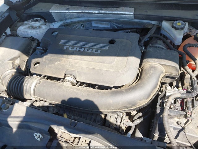 2019 CADILLAC XT4 1GYFZDR41KF154742 Photo 9