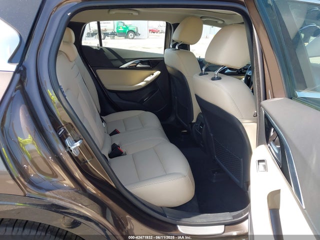 Infiniti m27020 2018 SJKCH5CP5JA054091 Image 8