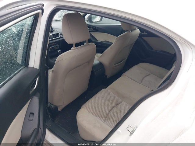 JM1BM1L73E1101014 Mazda pe