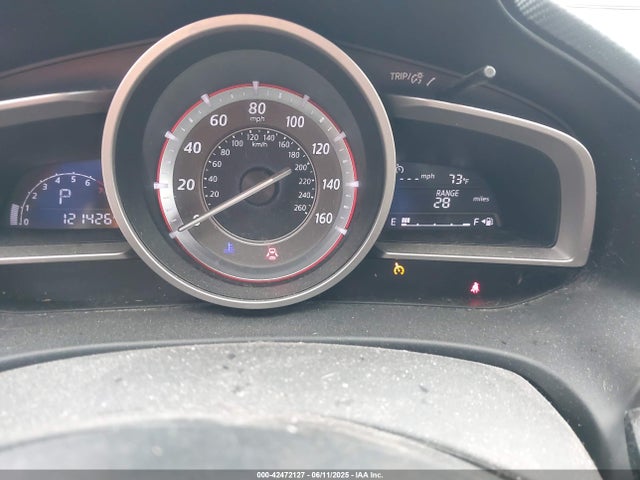 JM1BM1L73E1101014 Mazda pe