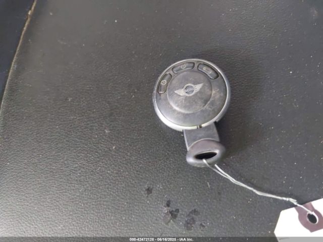 2011 MINI COOPER S WMWSV3C59BTY12169 Photo 10