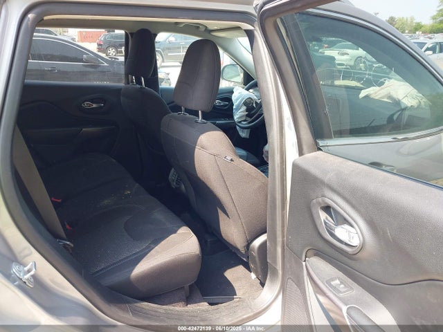 Jeep 2019 2019 1C4PJLCB8KD247692 Image 8