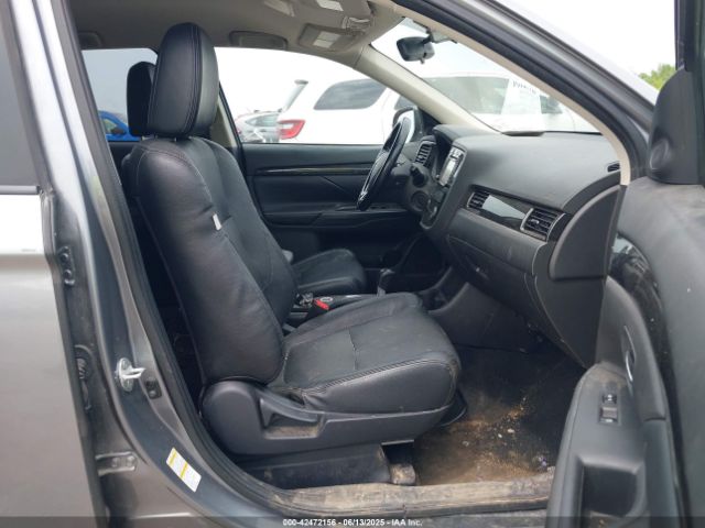 2016 MITSUBISHI OUTLANDER JA4AZ3A37GZ011968 Photo 4