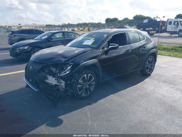 2021 LEXUS UX 200 JTHP3JBH3M2032884 Photo 1