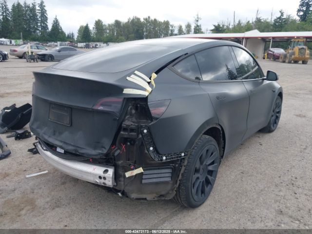 2022 TESLA MODEL Y 7SAYGAEE0NF492761 Photo 3