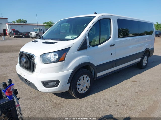 1FBAX2YG3PKA90941 Ford Transit-350 Passenger Van Xlt