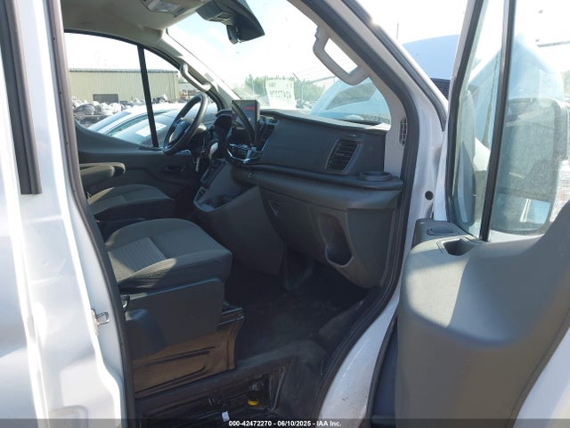 1FBAX2YG3PKA90941 Ford Transit-350 Passenger Van Xlt