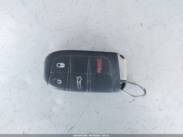 1C3CCCBG4GN180536 Chrysler 2016