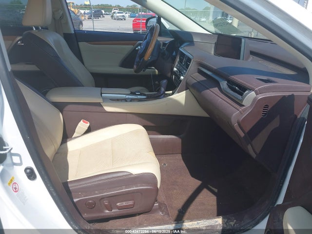 Lexus 2017 2017 2T2ZZMCA4HC047053 Image 5