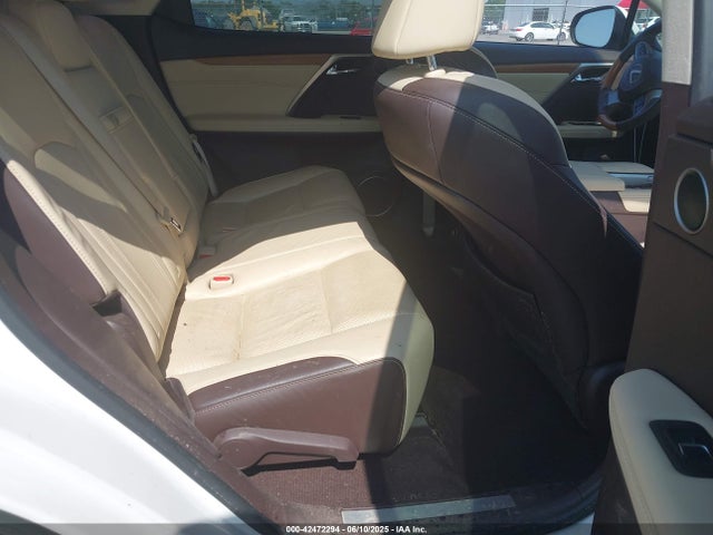 Lexus 2017 2017 2T2ZZMCA4HC047053 Image 8
