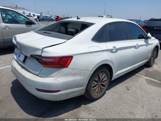 2019 VOLKSWAGEN JETTA 3VWC57BUXKM209279 Photo 3