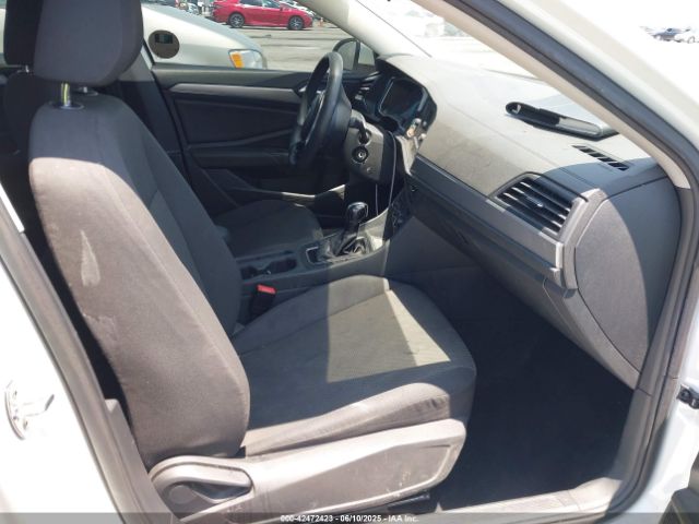 2019 VOLKSWAGEN JETTA 3VWC57BUXKM209279 Photo 4