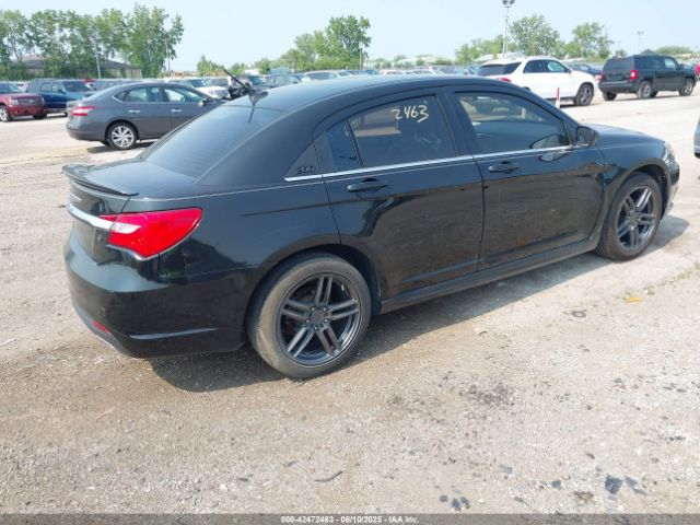 2014 CHRYSLER 200 1C3CCBCG7EN186773 Photo 3